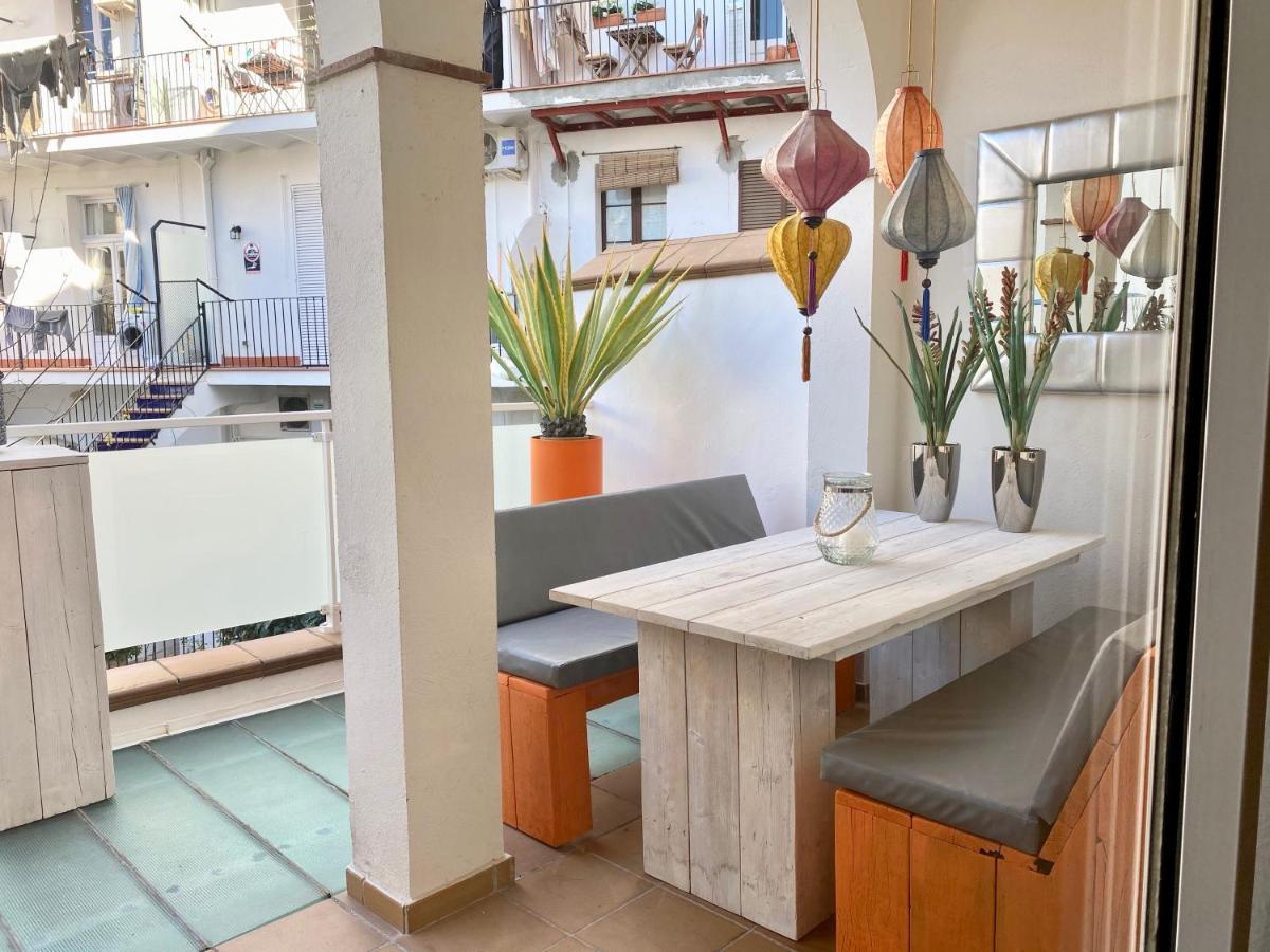 Pure Buddha Apartment Ситжес Екстериор снимка
