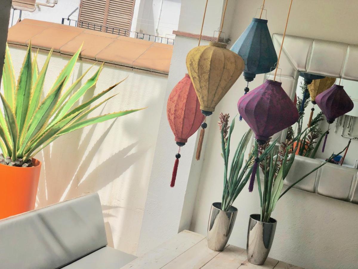 Pure Buddha Apartment Ситжес Екстериор снимка